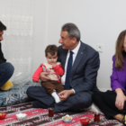 Karaömeroğlu, şehit ailelerini ziyaret etti
