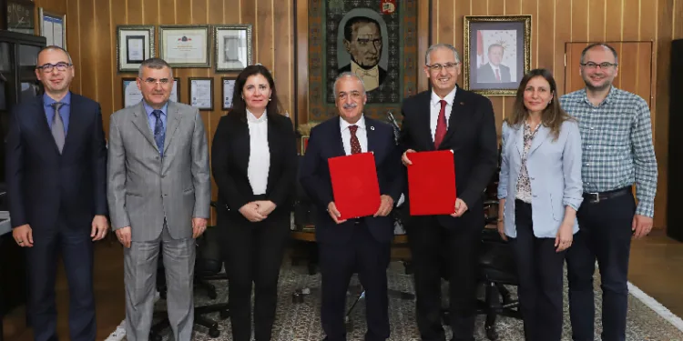 Rektör Çomaklı’ya ziyaret