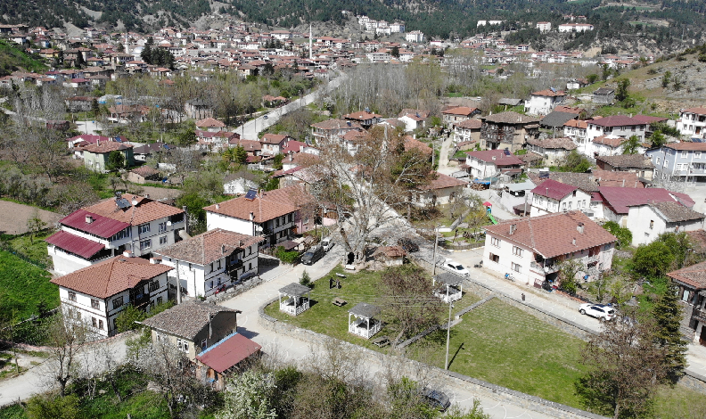 Osmanlının izi, zamana karşı direniyor