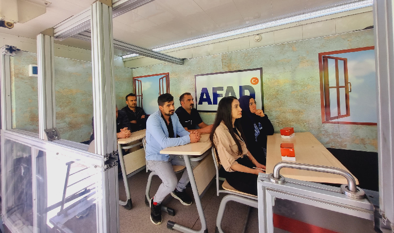 Kahramanmaraş depremini simülasyonda yaşadılar