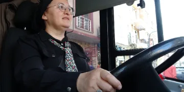 70 kişilik otobüsün Ayşegül kaptanı