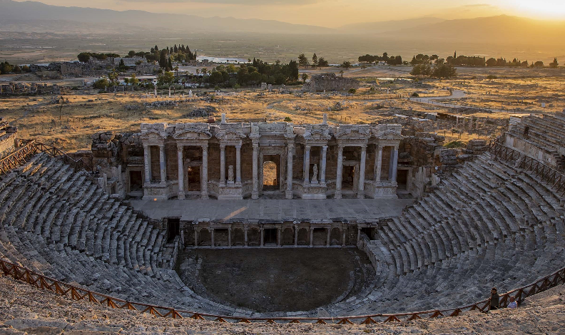 Yüzyıllık dostluk Hierapolis’te birleştiriyor