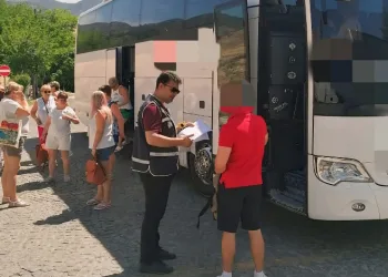Denizli’de sahte rehber ve acente denetimi