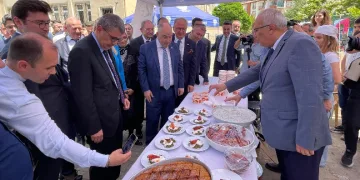Denizli’ye özgü lezzetler damakları çatlattı