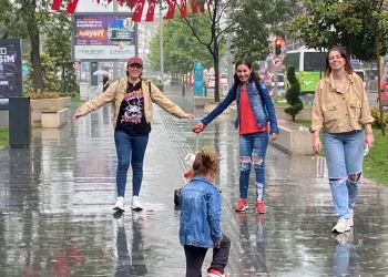Kocaeli'de dolu ve sağanak etkiliydi