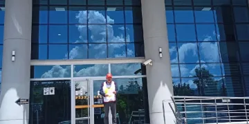 Tek kişilik basın açıklaması
