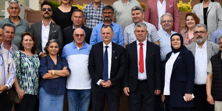 Başkan Balaban hemşehri derneklerini ağırladı