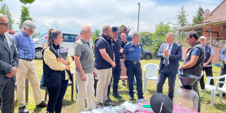 Kahverengi Kokarcaya tuzak projesi