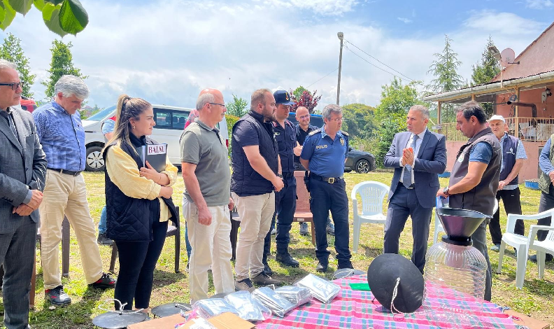 Kahverengi Kokarcaya tuzak projesi
