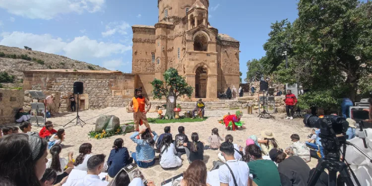 Akdamar Adası’nda görkemli final