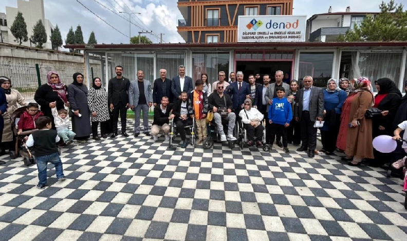 Özel bireyler ile kahvaltıda buluştular
