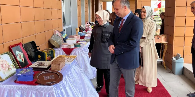 KYK’lı öğrencilere tam not