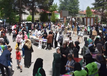 Bingöl’de Gazze için yardım etkinliği