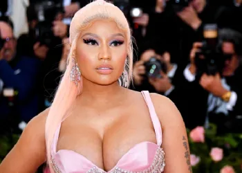 Gözaltına alınan Nicki Minaj’a konser iptali