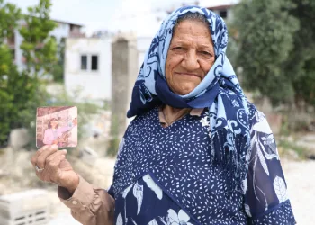 Hatay'dan vazgeçemiyor