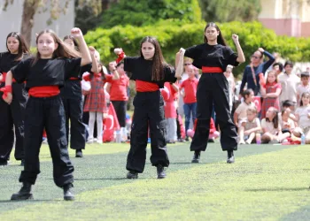 Selçuk'ta halk oyunlarına ilgi giderek artıyor