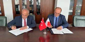 Rektör Çomaklı