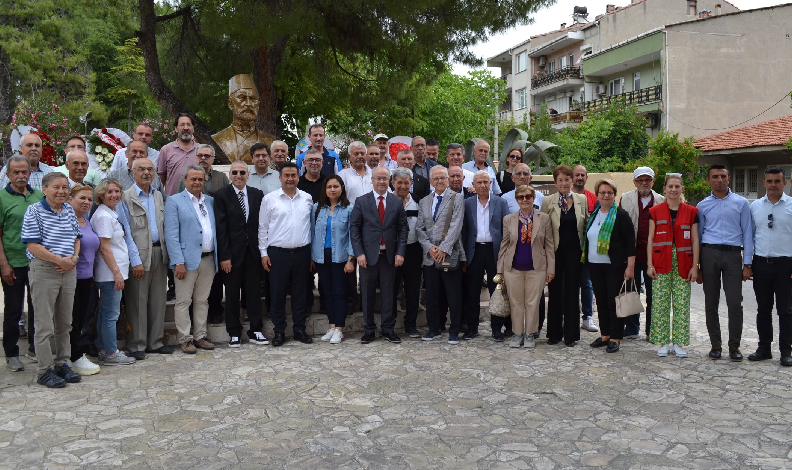 Şair Eşref, memleketi Kırkağaç’ta anıldı