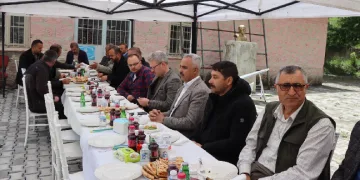 Muhtardan tanıtım atağı