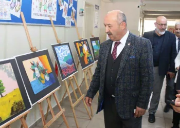 Kütahya Çinikent Özel Eğitim Okulunda Bilim Fuarı açıldı