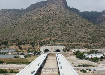 Dev projede 16 tünel, 8'er viyadük ve köprü hizmete girdi