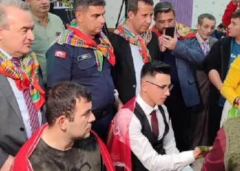 En anlamlı asker kınası Bozüyük’te yakıldı