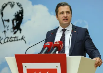 “Türkiye Yüzyılı Anayasası diye bir anayasa olamaz!”