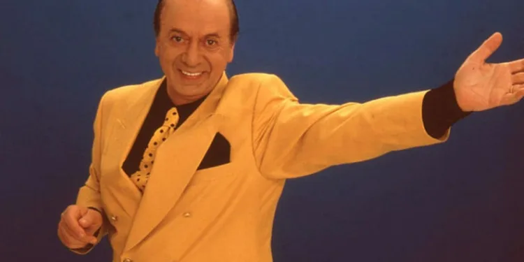 Ünlü sunucu Erkan Yolaç hayatını kaybetti