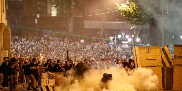 Gürcistan’da “Yabancı Etkinin Şeffaflığı” protestolarında polisten müdahale: 8 yaralı