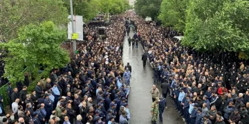 İran halkı Reisi’ye veda ediyor