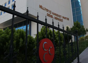 MHP, belediye başkanlarıyla kampa girecek