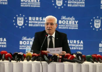 “Belediye hesaplarında Atatürk kelimesi kısıtlanmış”