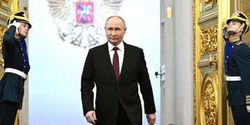 Putin 5. dönemine başladı