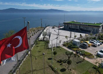 Bursa’da deniz manzaralı belediye binası satışa çıkarıldı