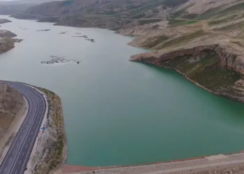 Van’da rekor yağışlar barajları tamamen doldurdu