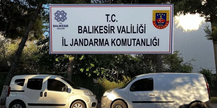 Edremit’te düzensiz göçmen operasyonu