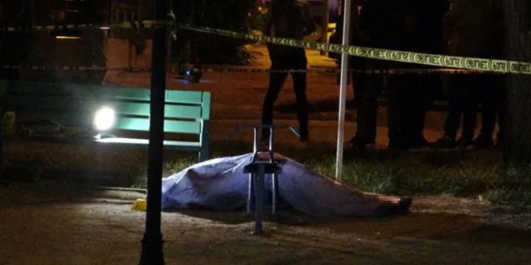 Arkadaşını bıçaklayarak öldürdü, “İçki yaptı” dedi