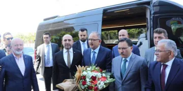 “Dünyayı en az kirleten ülkelerdeniz”
