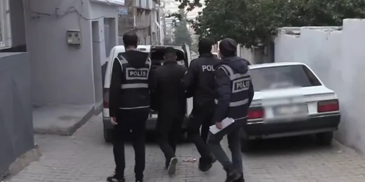 Gaziantep’te çeşitli suçlardan aranan 822 şahıs yakalandı