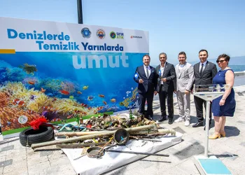 Bursa’da denizden tencere, otomobil lastiği çıktı