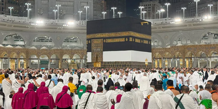 Milyonlar Kabe’ye kavuştu