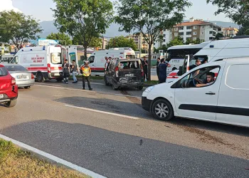 Bursa’da zincirleme kaza: 4 yaralı