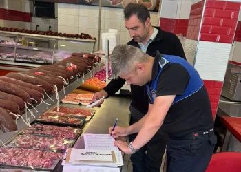 İnegöl’de bayram öncesi zabıtadan denetim