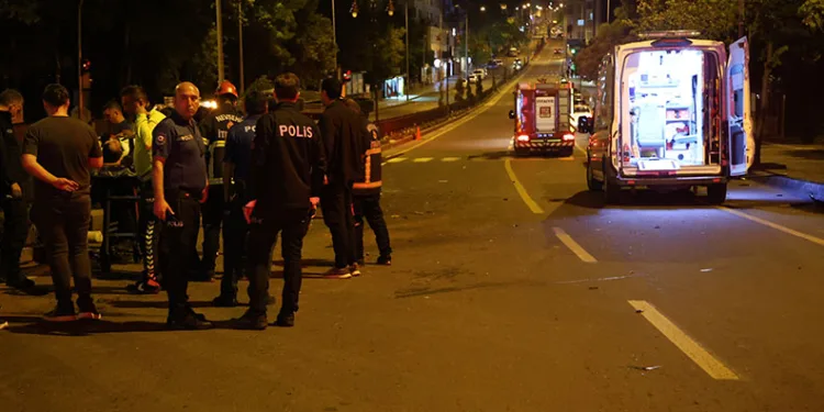 Nevşehir’de kontrolden çıkan minibüs takla attı