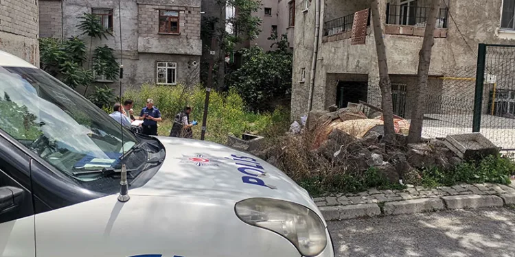 Kayseri’de süt dolu kovaya düşen bebek boğuldu