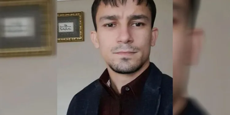 Muhtar adayı annesi tarafından ölü bulundu