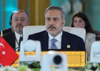 Körfez ülkelerine “İsrail’e baskı” çağrısı