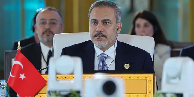 Körfez ülkelerine “İsrail’e baskı” çağrısı