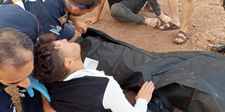 Serinlemek için girdiği barajda boğuldu