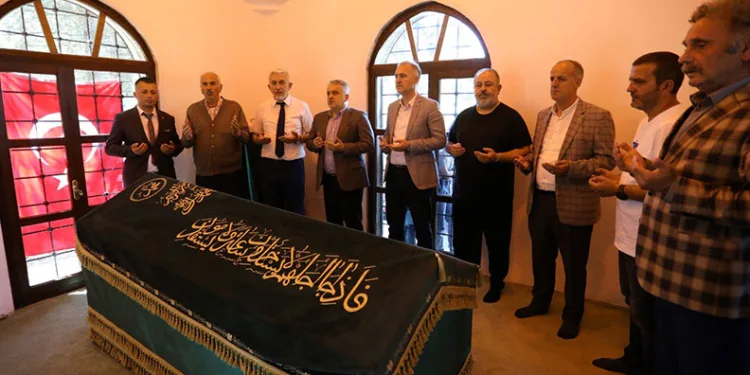 İnegöl’ün Fatihi Turgut Alp dualarla anıldı
